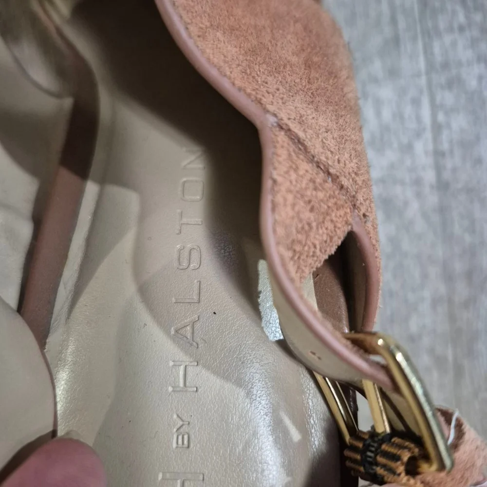 Women's H Halston Brown Wedge‎ Sandals 7.5